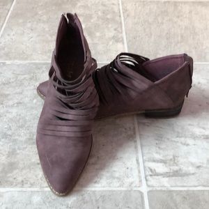 Suede like ankle boots